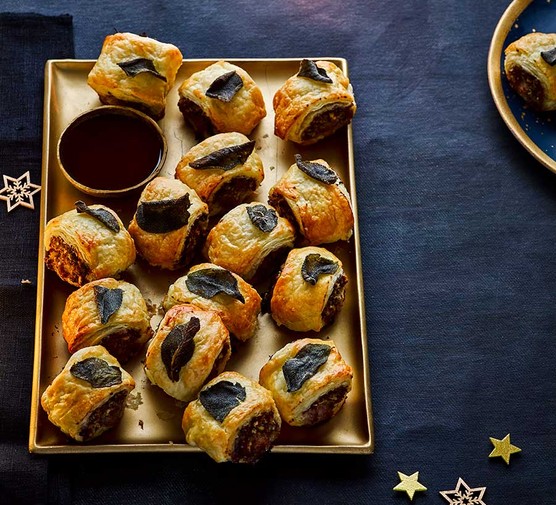 Christmas dinner sausage roll recipe 