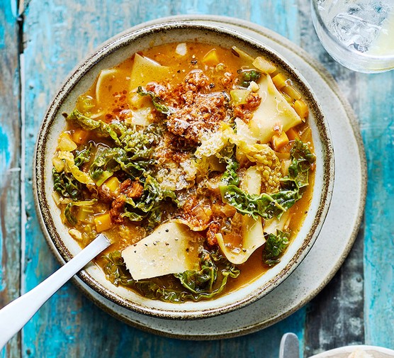 Red pesto minestrone soup recipe 