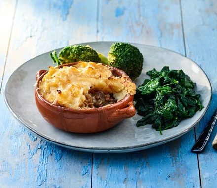 Balsamic lentil pies with vegetable mash recipe