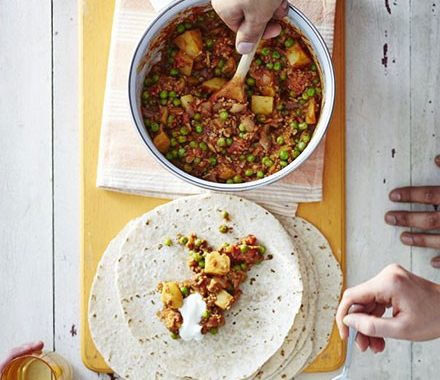 Spiced lamb wraps recipe