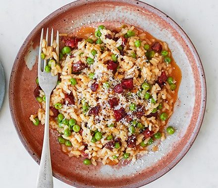 Chorizo & pea risotto recipe