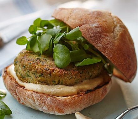 Easy falafel burgers recipe