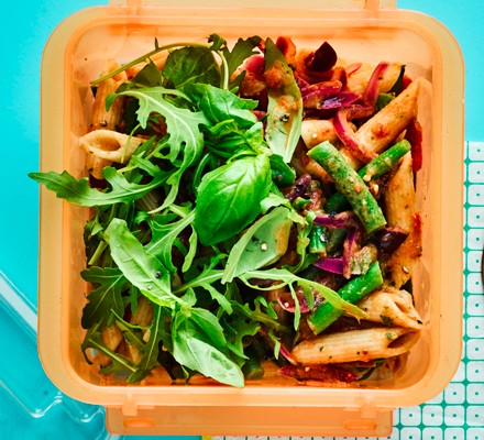 Green bean & penne salad with tomato and olive dressing recipe 