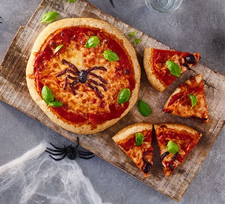 Healthy Halloween pizzas recipe 
