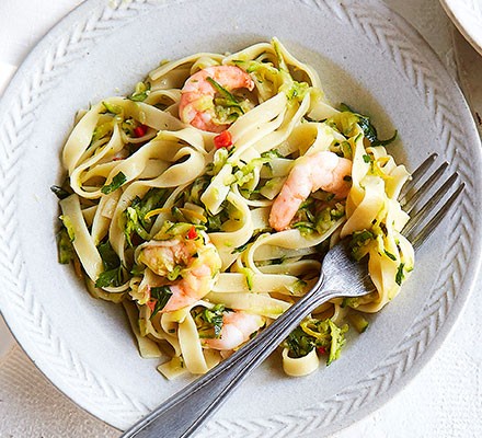 Prawn and courgette tagliatelle recipe 