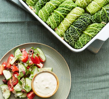 Middle Eastern-style cabbage rolls recipe 