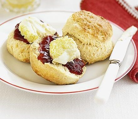 Classic scones with jam & clotted cream recipe