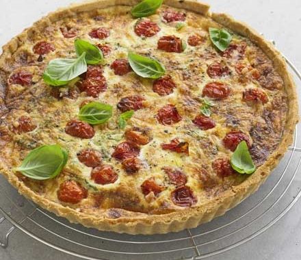 Roasted tomato, basil & Parmesan quiche recipe