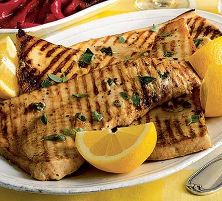 Pesce spada steccato e grigliato (Griddled garlic & mint studded swordfish) recipe 