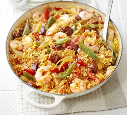 Spanish rice & prawn one-pot recipe 