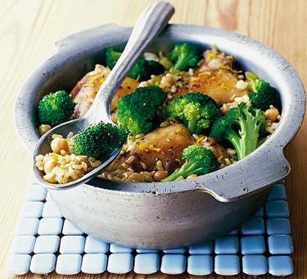 One-pot chicken & chickpea pilau recipe 