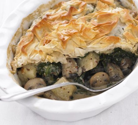 Mushroom, spinach & potato pie recipe 