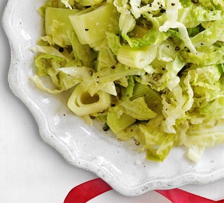 Cider-braised cabbage & leek hotpot recipe 