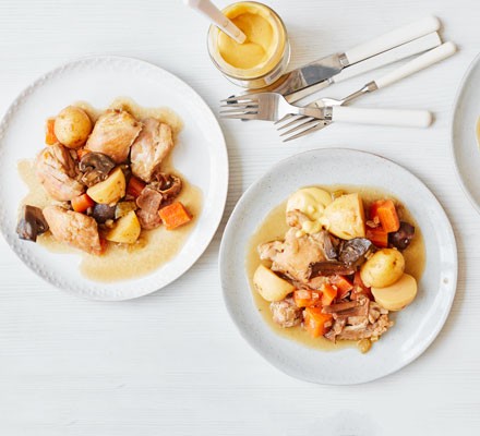 Slow cooker chicken casserole recipe 