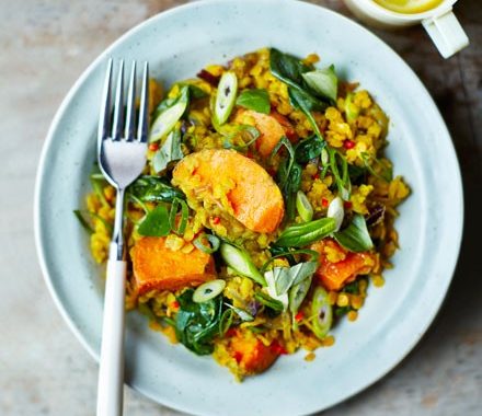 Spinach, sweet potato & lentil dhal recipe