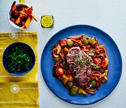 Steaks with goulash sauce & sweet potato fries recipe