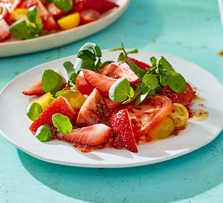 Strawberry, tomato &amp; watercress salad with honey &amp; pink pepper dressing recipe 