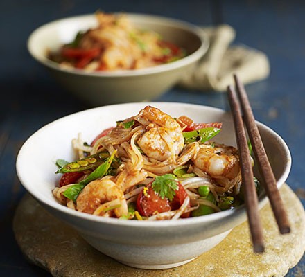 Thai prawn & ginger noodles recipe 