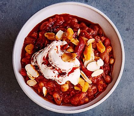 Tomato, pepper & bean one pot recipe