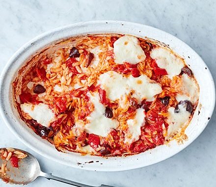 Baked tomato & mozzarella orzo recipe