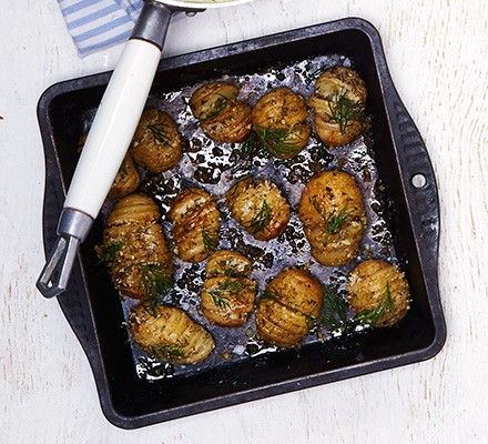 Mini hasselbacks with dill recipe 