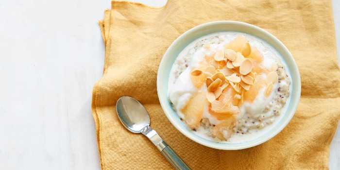 Oat and chia porridge