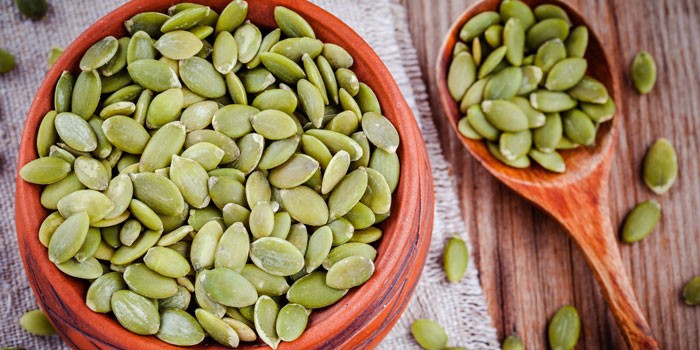 eat-your-way-to-fabulous-skin-the-health-benefits-of-pumpkin-seeds-main-image-700-350-cc1deb7