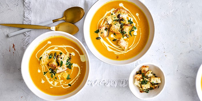 Creamy carrot soup