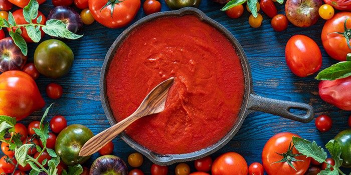 Homemade tomato sauce