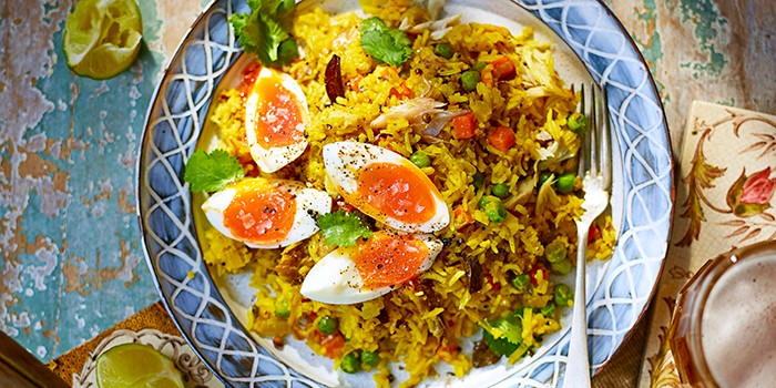 Smoked mackerel kedgeree with soft-boiled eggs