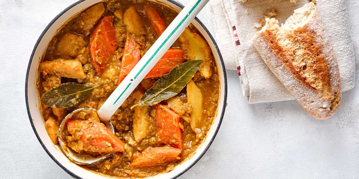Slow cooker spiced root & lentil casserole