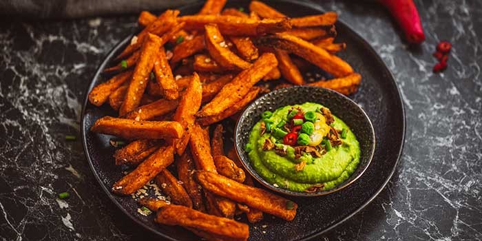 Sweet potato fries with guacamole
