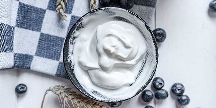A bowl of yoghurt