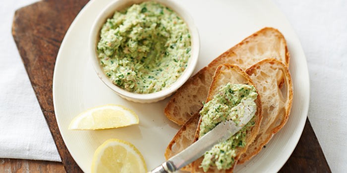 Kipper pate on toast with lemon