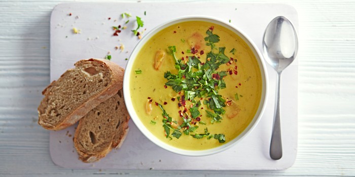 lentil and cardamom soup