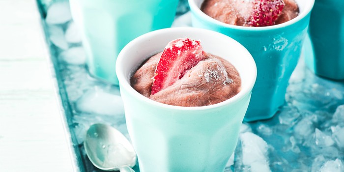 Avocado strawberry ices