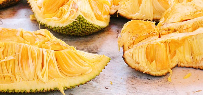 Jackfruit cut open