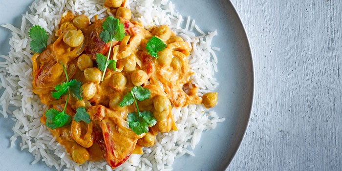Tomato & chickpea curry