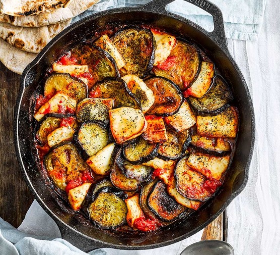 Aubergine, halloumi & harissa skillet bake recipe 