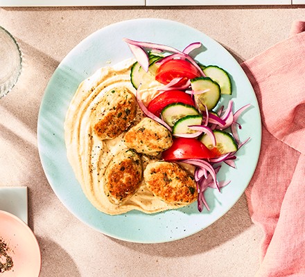 Chicken koftas with hummus & salad recipe 