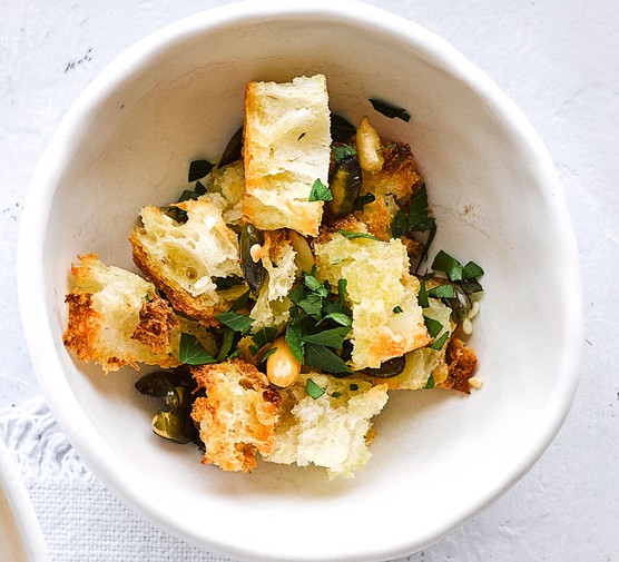 Homemade croutons recipe 