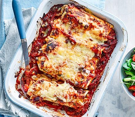 Chicken & bean enchiladas recipe