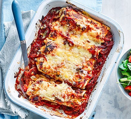 Chicken & bean enchiladas recipe 