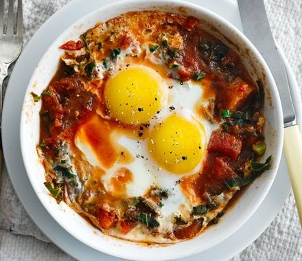 Microwave kale & chilli eggs recipe