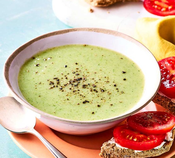 Leek & broccoli soup with cheesy scones recipe 