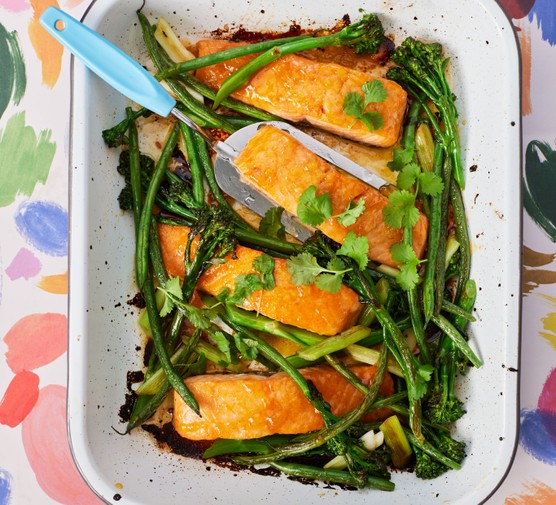 Sticky mango roasted salmon recipe 