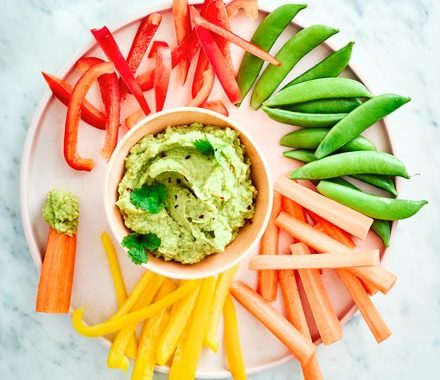 Avocado hummus & crudités recipe