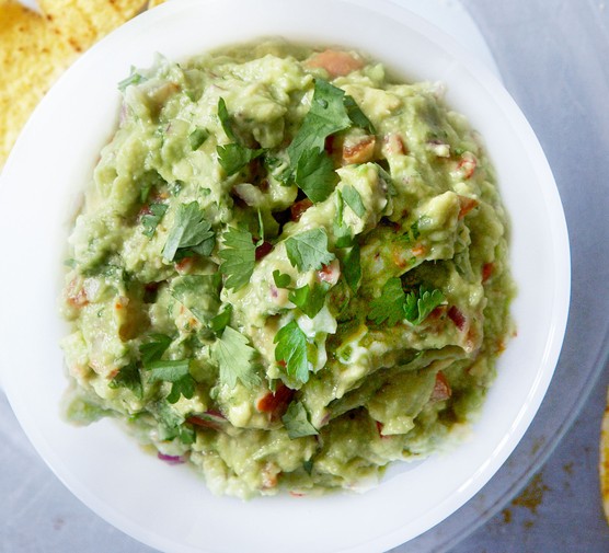 How to make guacamole 