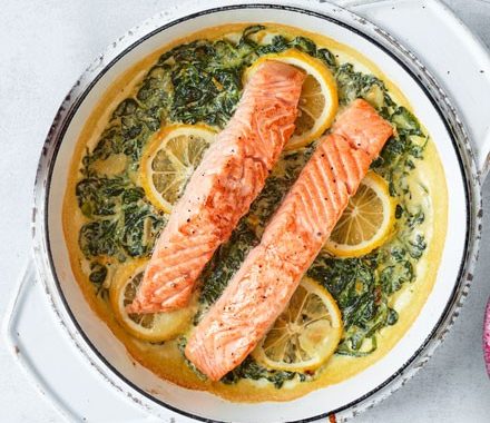 Creamy garlic, lemon & spinach salmon recipe