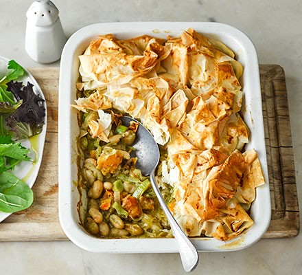 Creamy leek, pesto & squash pie recipe 